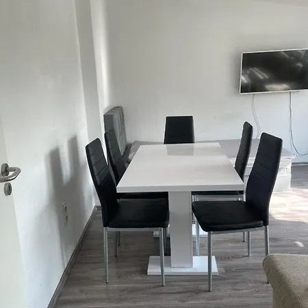 Apartment Monteurwohnung 4 Schlafzimmer