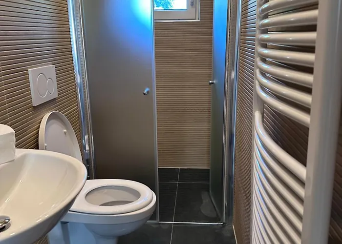 公寓 Monteurwohnung 4 Schlafzimmer *